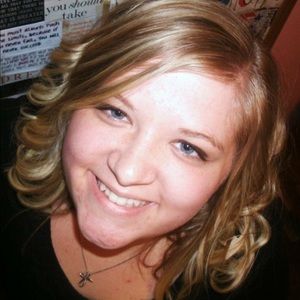 Meet your Posher, Alyson